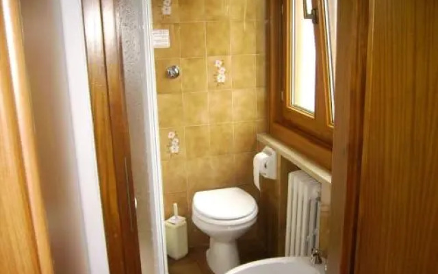 Albergo Bar Meuble Al Gallo