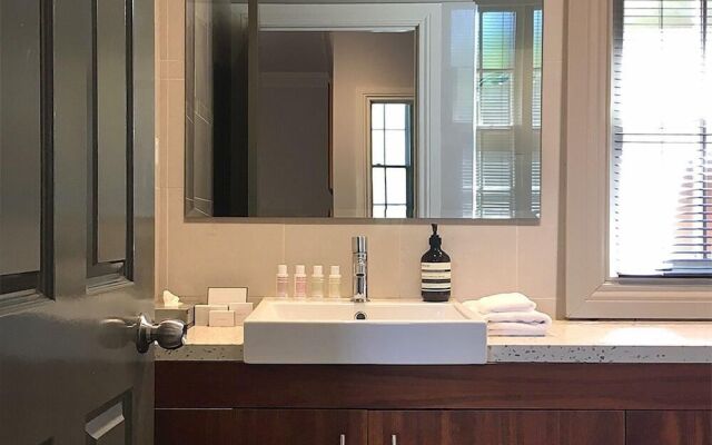 The Empyre Boutique Hotel