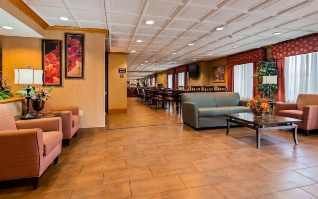 Holiday Inn Express Marion