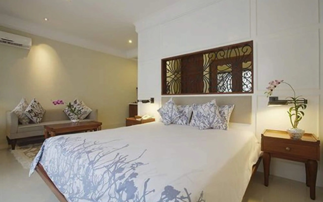 Seminyak Lagoon All Suites Hotel