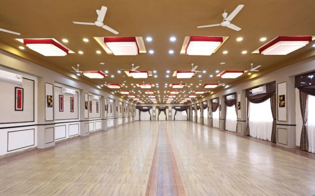 Radhika Resort by OYO Rooms