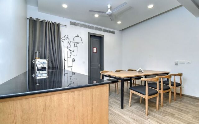 OYO Townhouse 039 Paschim Vihar
