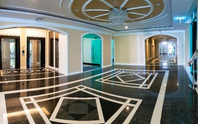 Crystal Luxury Hotel