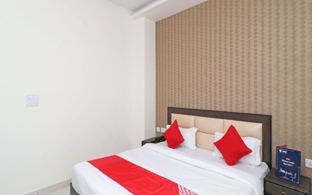 OYO 12472 Hotel Olive