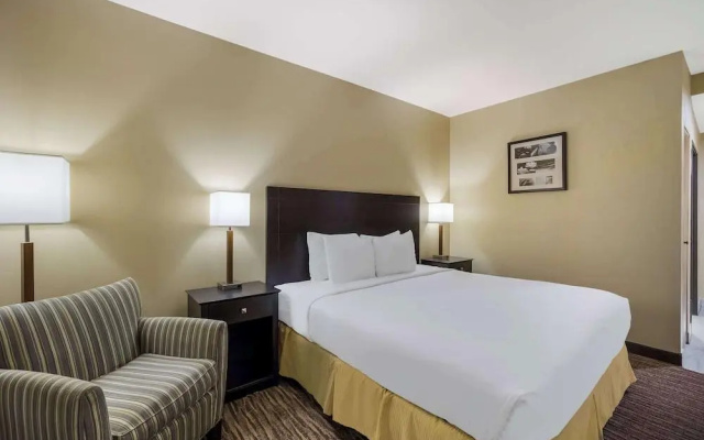 Comfort Inn North
