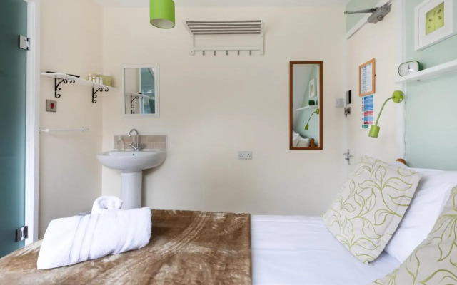 Little Leaf Guest House