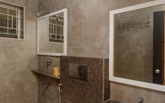 The Signature Serviced Apartment