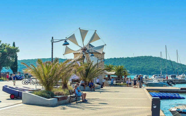 Amazing Home in Medulin With 3 Bedrooms and Wifi