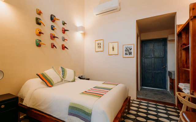 Waye Valladolid Centro – Sustainable, Authentic Experiences & Pet Friendly Boutique Hotel