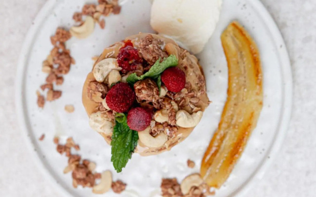 Surf & Party - Hostel Somewhere Else