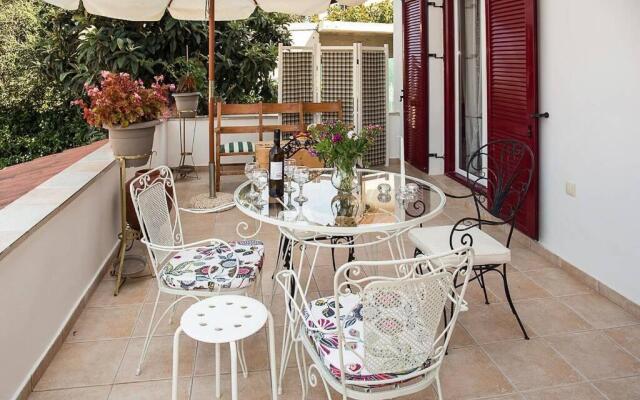 Estia House Cozy-Comfortable Apartment