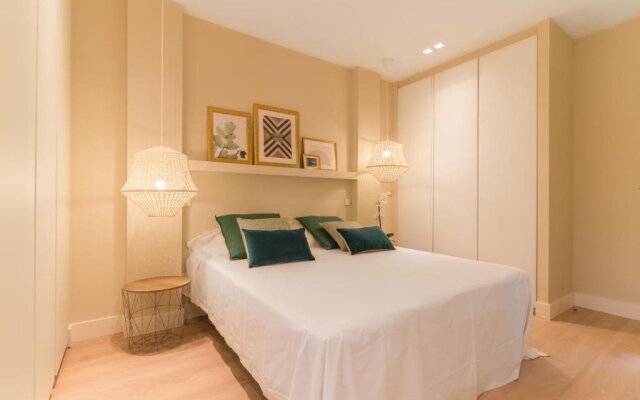 Comfort & Style In Madrid!!! 3Bd 2Bth+Terrace