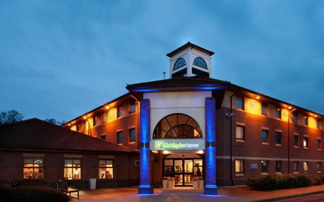 Holiday Inn Express Warwick - Stratford-upon-Avon, an IHG Hotel