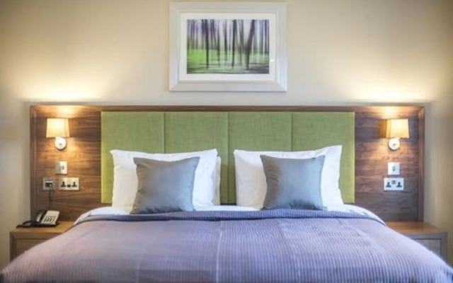 Cotswolds Hotel & Spa