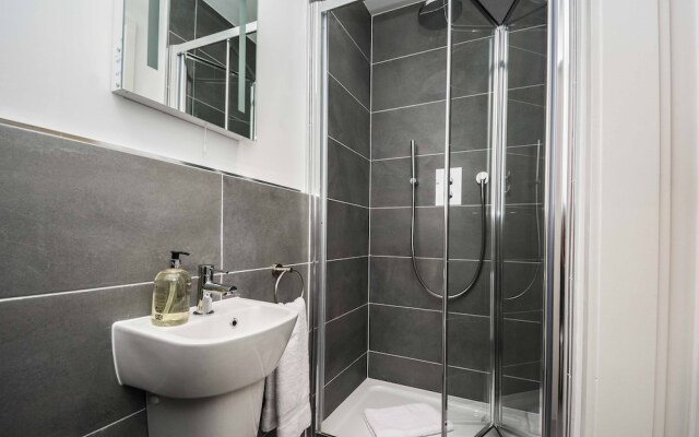 Royal Crescent Apartments Vittrum Suites