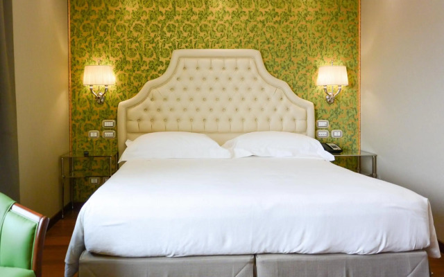 Santa Chiara Hotel