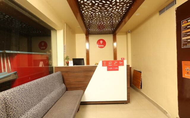 Oyo 22950 Royal Grand