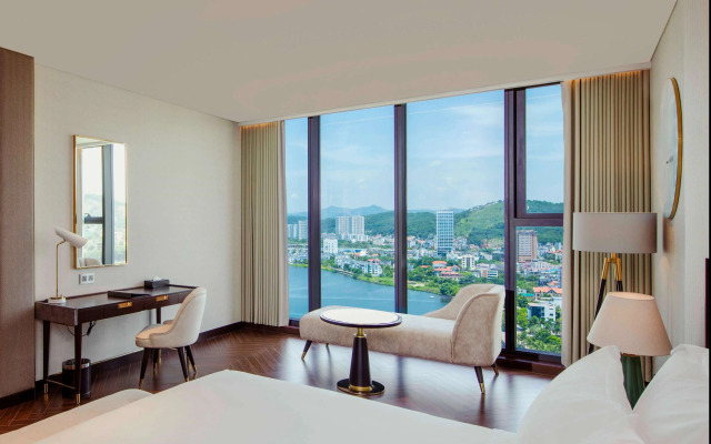 Radisson Blu Hotel, Ha Long Bay