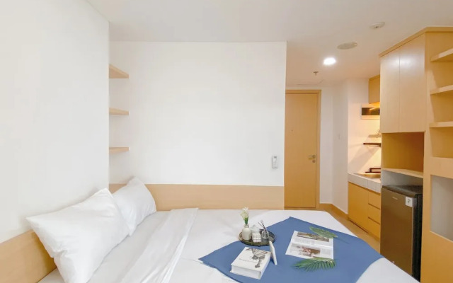 Studio Furnished At Pollux Chadstone Apartment