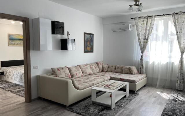 Iany Residence 1