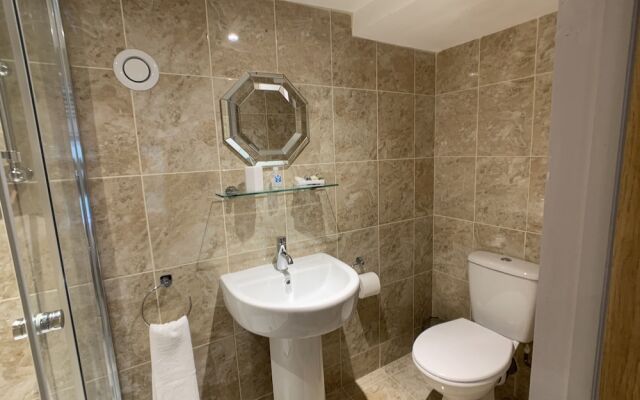 Swan House Tea Room and Bed & Breakfast