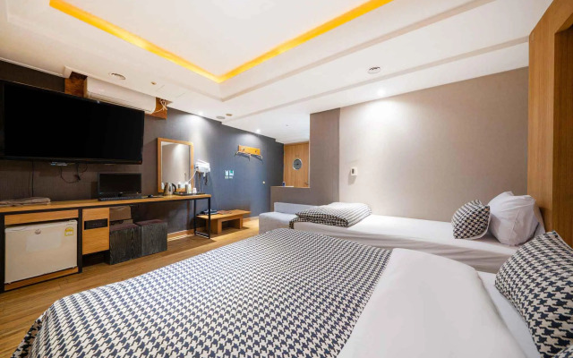 Hotel Argo
