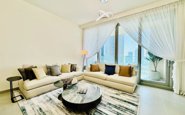 Venduras - Elegant 3BR Burj Khalifa View