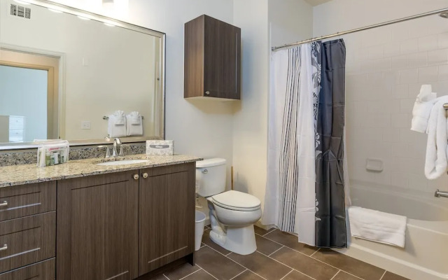 Global Luxury Suites Foster City