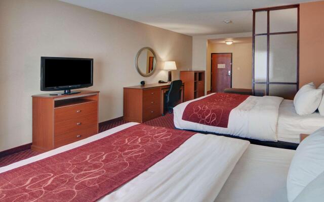 Quality Suites Near Cedar Creek Lake