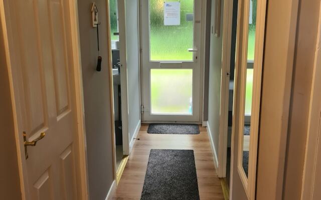 10 Valley View Lodge