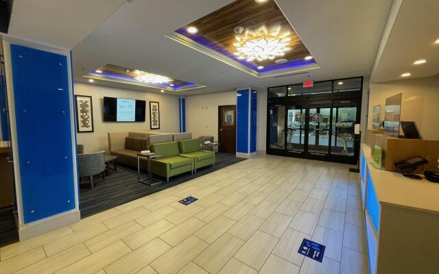 Holiday Inn Express Hotel & Suites Columbia East - Elkridge, an IHG Hotel