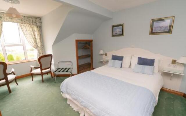 The Arches Country House