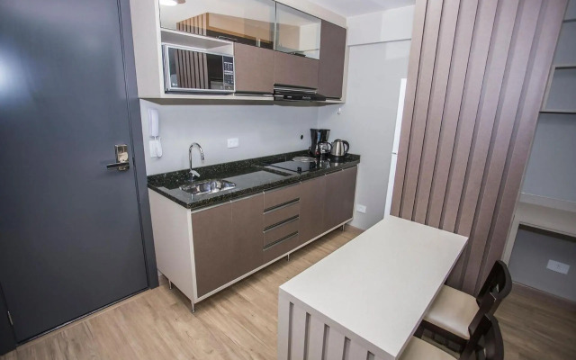 Studio com Cama e Sofá-Cama de Casal - ALL2011