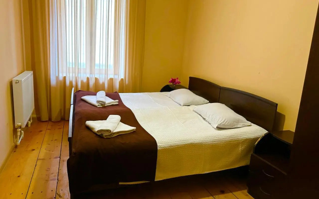 Mziuri Guest House