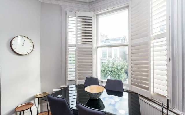 Beautiful 2 BED Apartment - Centre of Chelsea