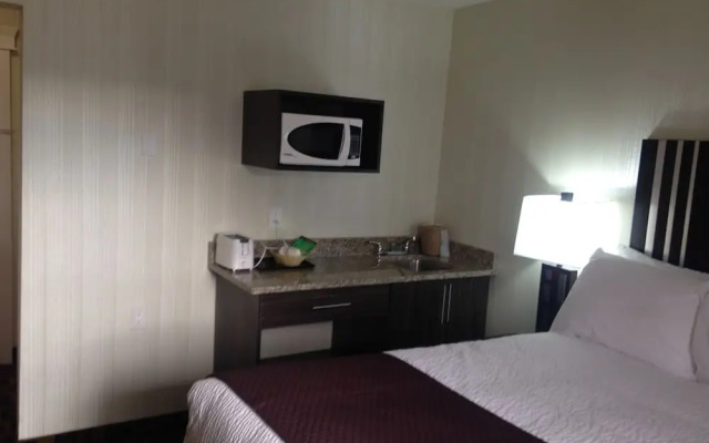 Days Inn By Wyndham Sylvan Lake