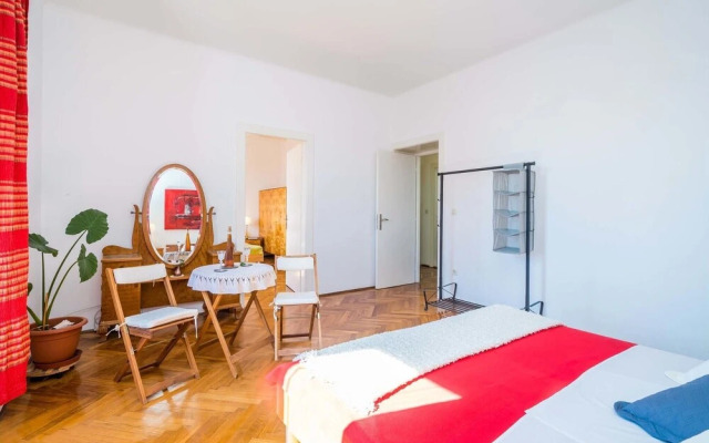 Stunning Apartment in Dubrovnik With Wifi and 2 Bedrooms
