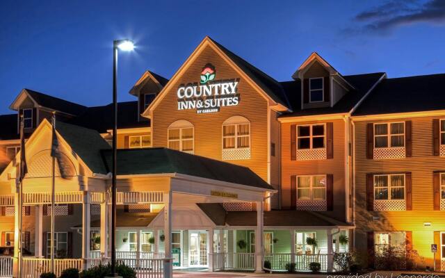 Comfort Inn & Suites Northern Kentucky