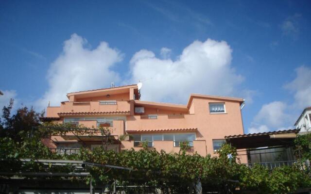 Apartments Mory
