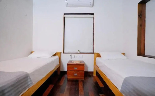 Riverside GuestHouse