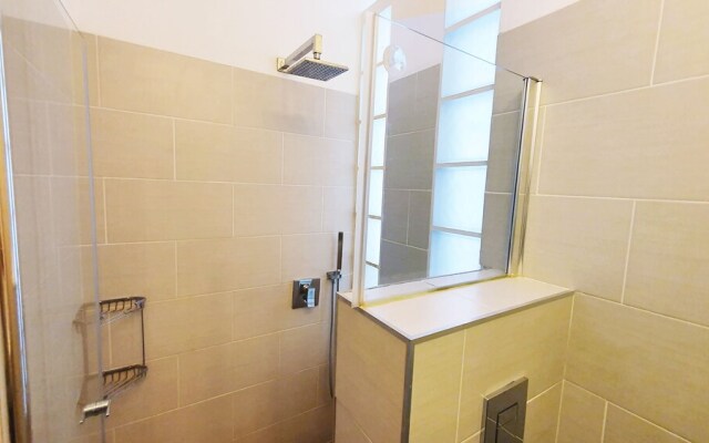 Charming 3bdr apt with sea view B5