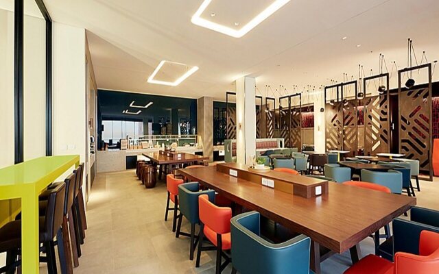 Holiday Inn Express Sydney Airport by IHG