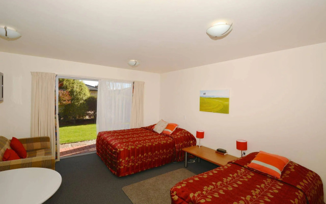 Greens Motel