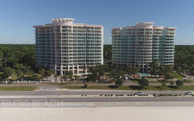 Legacy Towers-Legacy II 1005