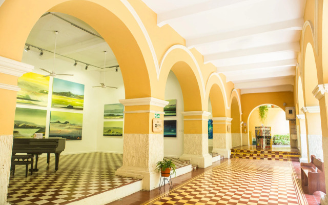 El Claustro Hotel House