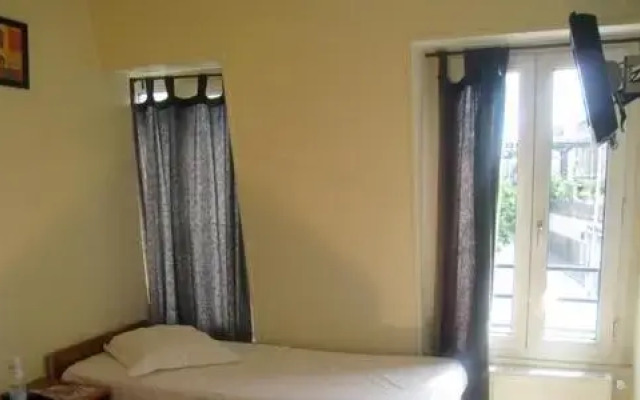 Hotel Terminus Colombes