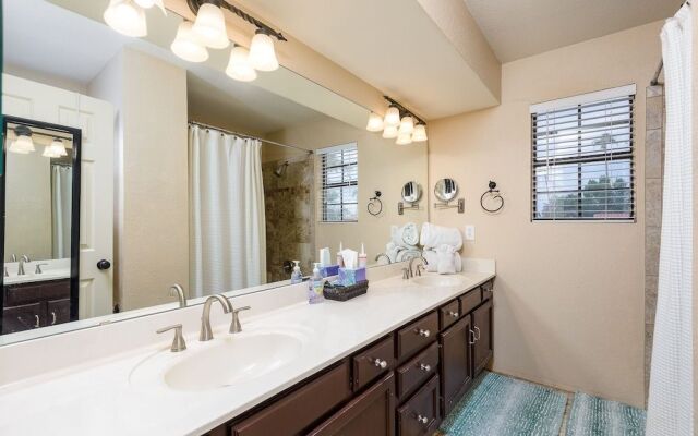 Casa Kierland 4 Bedroom Home by RedAwning