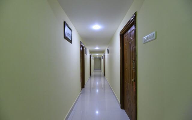 Hotel Golden Rooms By OYO Rooms