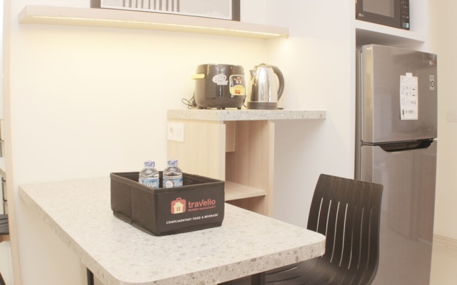 Serene And Cozy 2Br At Meikarta Apartment – Kitchen – Cibatu