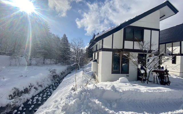 Zen Chalets Hakuba